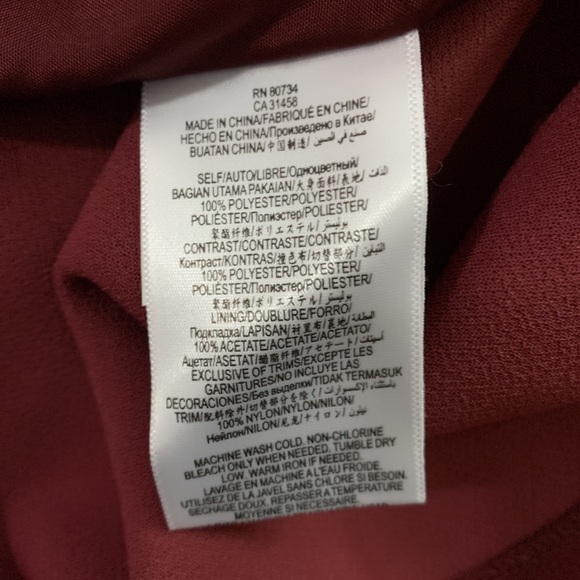 BCBGeneration Lace Back Pleated Dress NWT - Picture 8 of 8